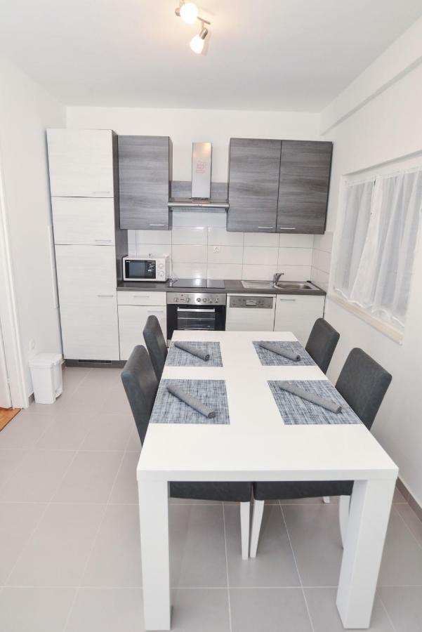 Sukošan Luxury Apartments Boduja מראה חיצוני תמונה