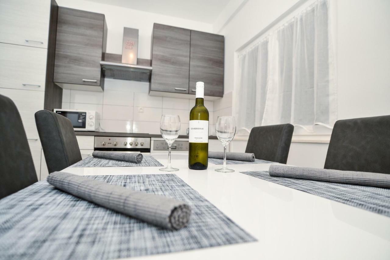 Sukošan Luxury Apartments Boduja מראה חיצוני תמונה