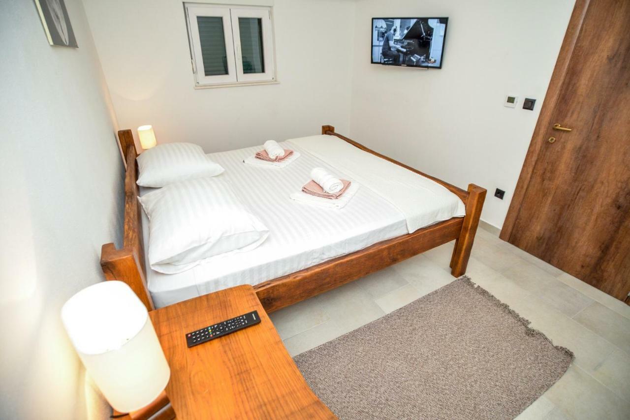 Sukošan Luxury Apartments Boduja מראה חיצוני תמונה